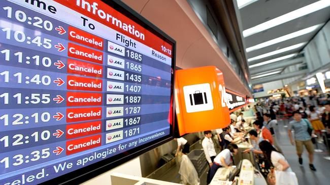 Hủy chuyến bay.jpg