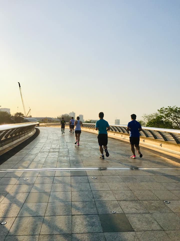 chạy bộ