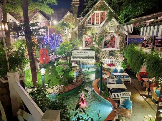 Contry Houses Cafe