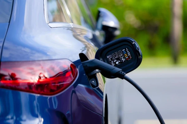 Các loại pin ô tô điện và kinh nghiệm cắm sạc an toàn