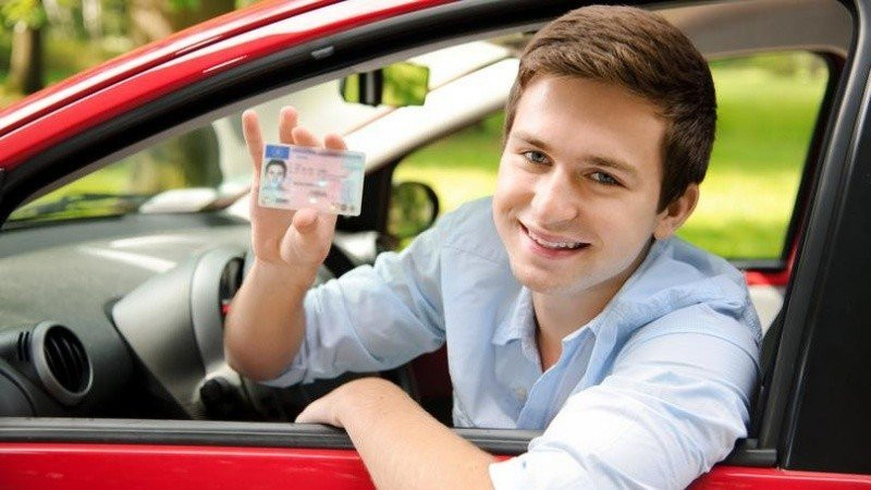 Du lịch an toàn với dịch vụ thuê lái xe tại Đà Nẵng