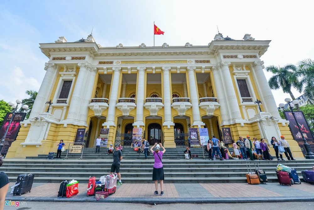 Nhà hát lớn Hà Nội – Nét kiến trúc Châu Âu độc đáo giữa lòng Châu Á