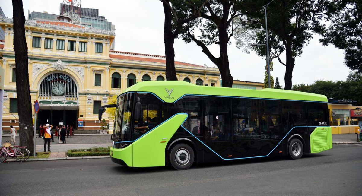 Giao thông văn minh: trải nghiệm đi xe bus ở Hồ Chí Minh