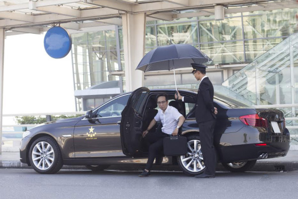 Dịch vụ cho thuê lái xe cao cấp ở Hà Nội và Hồ Chí Minh