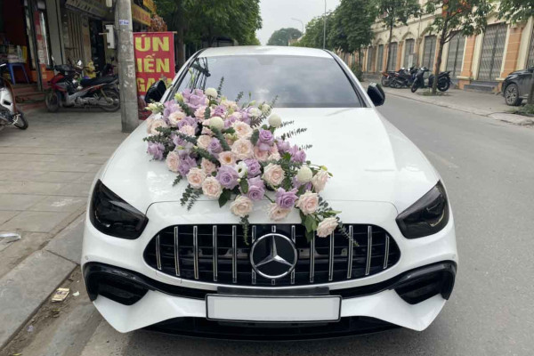 Top 5 lưu ý quan trọng khi thuê dịch vụ xe cưới mới 2023