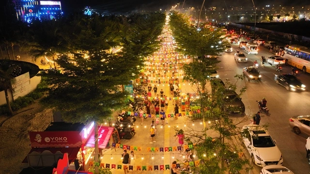 Minh họa thuyền trên Vịnh Hạ Long